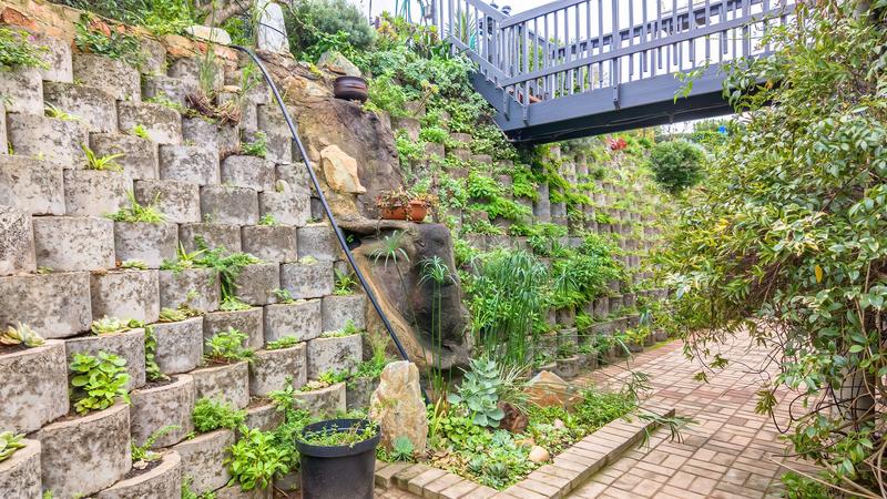 6 Bedroom Property for Sale in Tergniet Western Cape